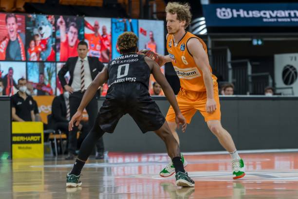 足了动力 足了动力